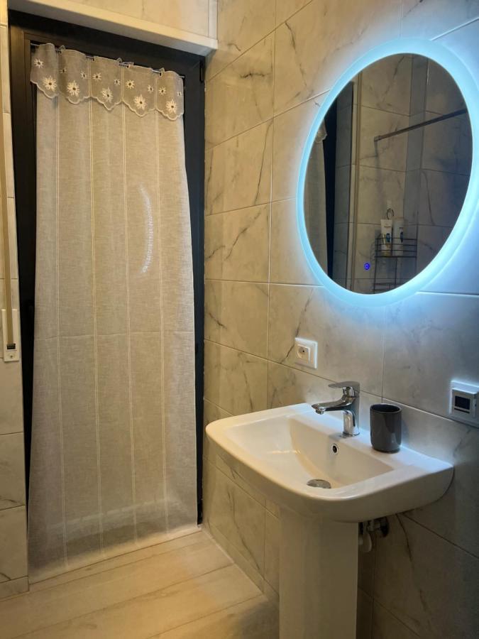 Alma Rose Apartment Корча Экстерьер фото