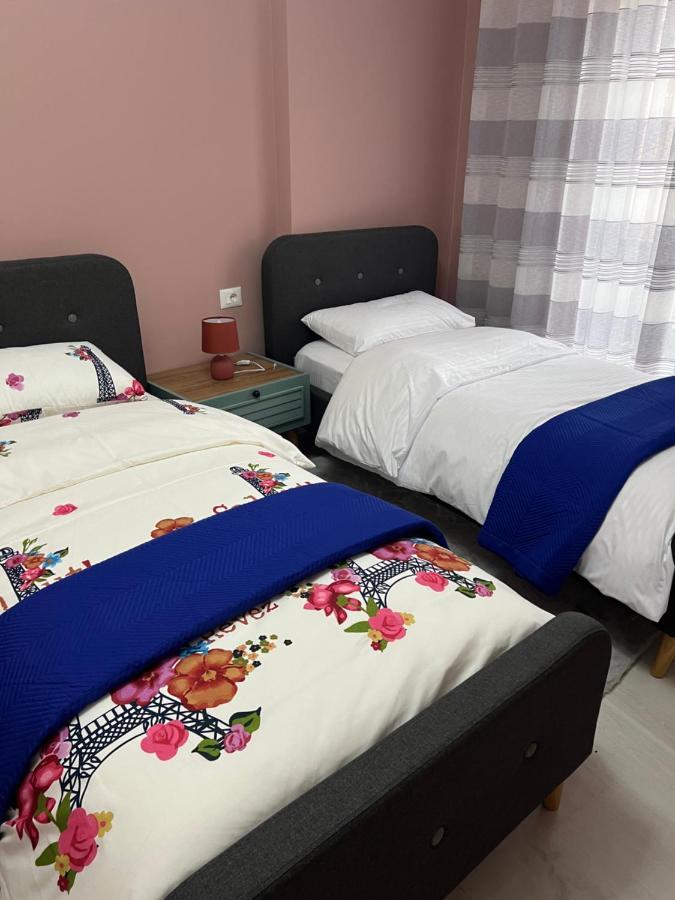 Alma Rose Apartment Корча Экстерьер фото